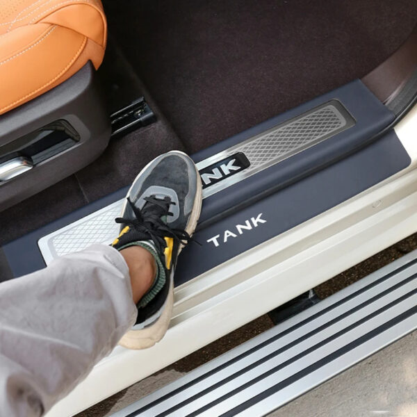 TANK 500 Leather Threshold Strip